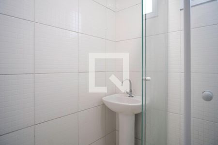 Banheiro de apartamento à venda com 2 quartos, 40m² em Vila Nhocuné, São Paulo