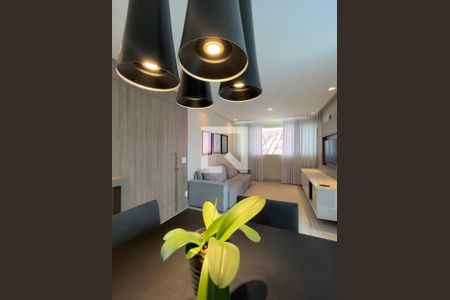 Detalhe Sala de apartamento à venda com 3 quartos, 115m² em Vila Paris, Belo Horizonte