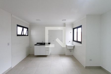 Sala e Cozinha de apartamento para alugar com 2 quartos, 50m² em Chácara Mafalda, São Paulo