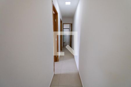 Corredor de apartamento para alugar com 2 quartos, 50m² em Chácara Mafalda, São Paulo