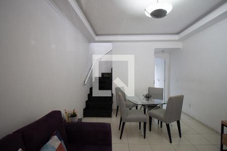 Sala de casa à venda com 3 quartos, 104m² em Vila Emir, São Paulo