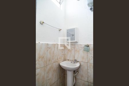 Banheiro de casa para alugar com 1 quarto, 30m² em Jabaquara, São Paulo