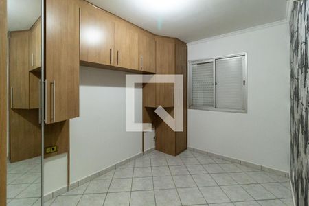 Quarto 1 de apartamento para alugar com 2 quartos, 72m² em Vila Carrão, São Paulo