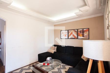 Sala de Estar de casa para alugar com 3 quartos, 120m² em Santa Amelia, Belo Horizonte