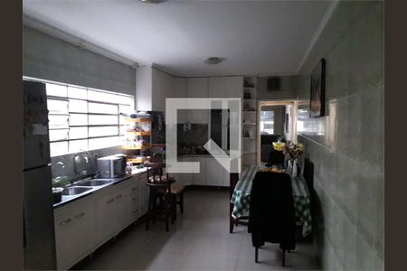 Casa à venda com 4 quartos, 200m² em Jardim Santa Cruz (Campo Grande), São Paulo