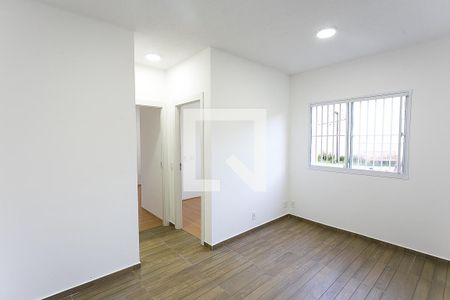 Sala  de apartamento para alugar com 2 quartos, 43m² em Vila Plana, São Paulo