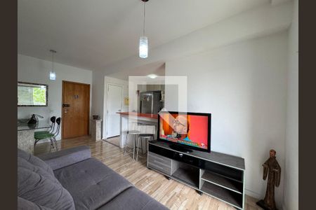 Sala de apartamento para alugar com 2 quartos, 67m² em Barra da Tijuca, Rio de Janeiro