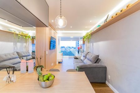 Apartamento à venda com 65m², 2 quartos e 1 vagaSala