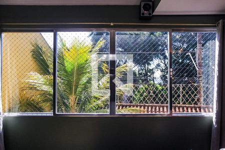 Vista da Sala de casa à venda com 4 quartos, 251m² em Jardim das Esmeraldas, Taboão da Serra