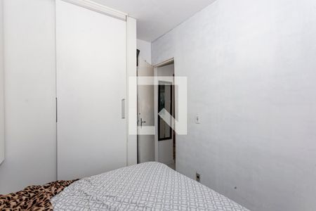 Quarto 1 de apartamento à venda com 2 quartos, 58m² em Parque Bristol, São Paulo