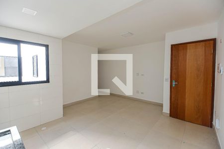 Sala e Cozinha de apartamento para alugar com 2 quartos, 50m² em Chácara Mafalda, São Paulo