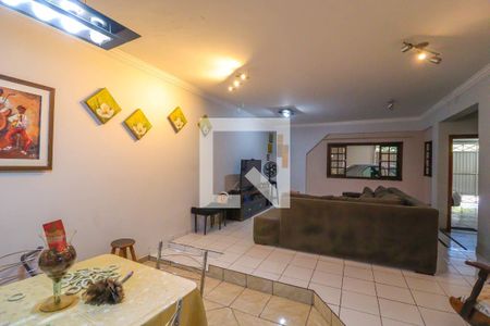 Sala de casa à venda com 6 quartos, 600m² em Jardim Florestal, Jundiaí