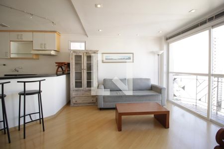 Sala/Cozinha de apartamento à venda com 1 quarto, 75m² em Vila Nova Conceição, São Paulo