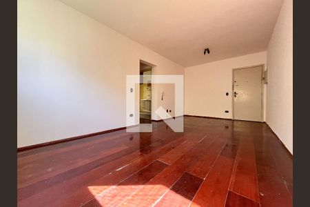 Sala de apartamento para alugar com 1 quarto, 54m² em Vila Guarani (zona Sul), São Paulo