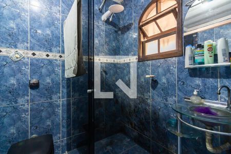 Banheiro da Suíte 1 de casa à venda com 3 quartos, 300m² em Quitaúna, Osasco