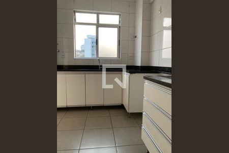 Cozinha de apartamento à venda com 3 quartos, 121m² em Dona Clara, Belo Horizonte