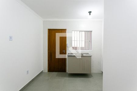 Sala e Cozinha de apartamento para alugar com 1 quarto, 30m² em Jardim Fernandes, São Paulo