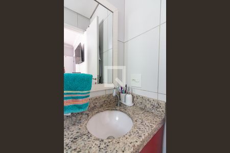 Banheiro da Suíte de apartamento para alugar com 2 quartos, 54m² em Vila Campesina, Osasco