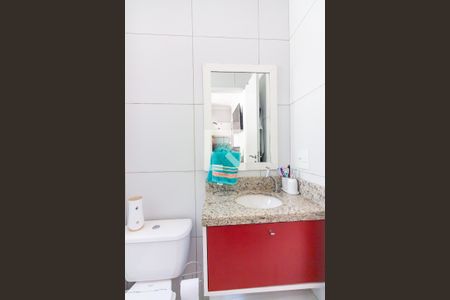 Banheiro da Suíte de apartamento para alugar com 2 quartos, 54m² em Vila Campesina, Osasco