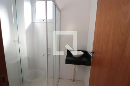 Banheiro de apartamento para alugar com 1 quarto, 32m² em Chácara Santo Antônio (zona Leste), São Paulo