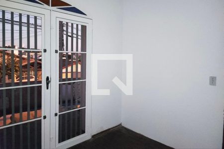 Sala de casa à venda com 4 quartos, 357m² em Vila Joaquim Inácio, Campinas