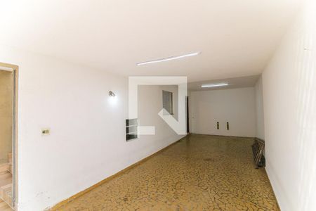 Casa à venda com 137m², 3 quartos e 2 vagas Casa à venda com 137m², 3 quartos e 2 vagasGaragem
