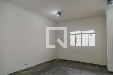 Casa à venda com 78m², 2 quartos e 2 vagasSala