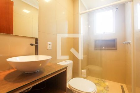 Banheiro social - 1 andar de apartamento à venda com 2 quartos, 110m² em Auxiliadora, Porto Alegre