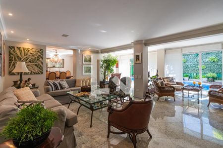 Casa de Condomínio à venda com 3 quartos, 600m² em Alphaville, Santana de Parnaíba