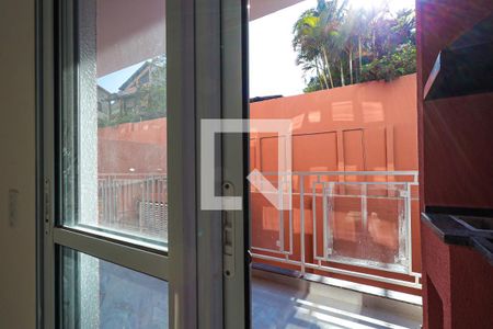 Sala - vista de apartamento para alugar com 3 quartos, 90m² em Chácara Pavoeiro, Cotia