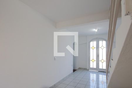 Sala de casa para alugar com 2 quartos, 100m² em Santa Rosa, Vinhedo