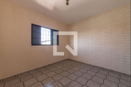 Quarto 1 de casa para alugar com 2 quartos, 80m² em Vila do Castelo, São Paulo