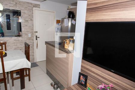 Sala/sala de jantar de apartamento à venda com 2 quartos, 50m² em Centro, Diadema