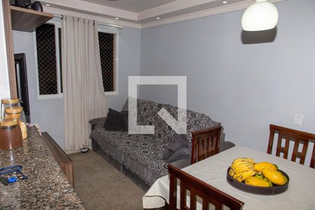 Sala/sala de jantar de apartamento à venda com 2 quartos, 50m² em Centro, Diadema