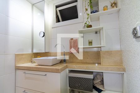 Banheiro de apartamento à venda com 1 quarto, 48m² em Cidade Baixa, Porto Alegre