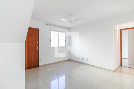 Sala de apartamento para alugar com 3 quartos, 101m² em Jardim Atlântico, Belo Horizonte