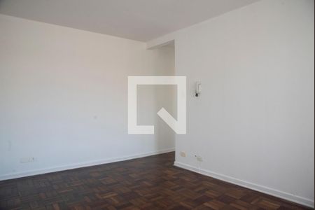 Sala de apartamento para alugar com 2 quartos, 70m² em Parque Imperial, São Paulo