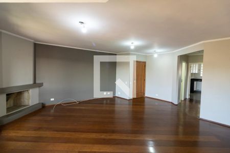 Sala de apartamento para alugar com 3 quartos, 138m² em Vila Sônia, São Paulo