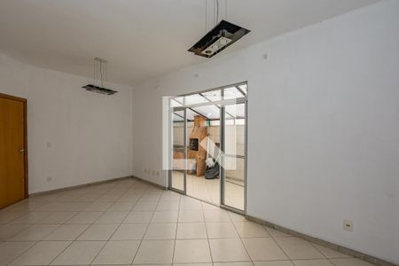 Sala de apartamento à venda com 2 quartos, 106m² em Nova Suíça, Belo Horizonte