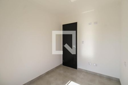 Quarto 1 de apartamento para alugar com 2 quartos, 44m² em Vila Invernada, São Paulo