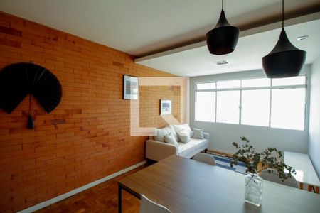 Sala de apartamento à venda com 2 quartos, 80m² em Vila Nova Conceição, São Paulo