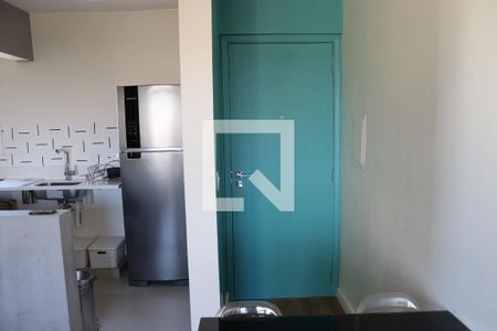 Detalhe Sala de apartamento para alugar com 1 quarto, 58m² em Centro, Campinas