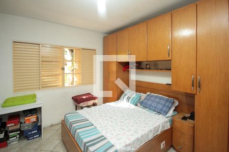 Quarto de casa à venda com 3 quartos, 250m² em Jardim Vila Formosa, São Paulo