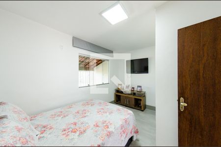 Suíte de casa de condomínio à venda com 2 quartos, 158m² em João Pinheiro, Belo Horizonte