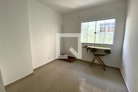 Quarto  de casa para alugar com 2 quartos, 61m² em Jardim Primavera, Duque de Caxias