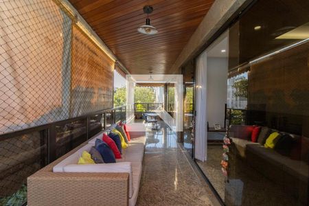 Varanda de apartamento à venda com 3 quartos, 280m² em Jardim Guanabara, Rio de Janeiro
