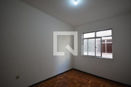 Sala de apartamento para alugar com 2 quartos, 80m² em Vila Valqueire, Rio de Janeiro