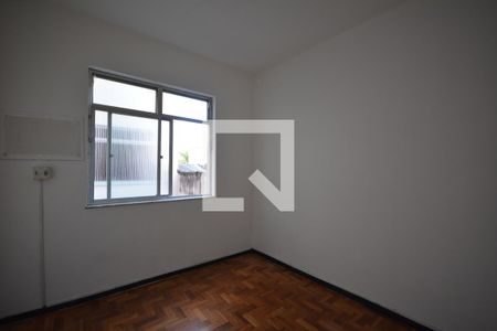 Quarto 2 de apartamento para alugar com 2 quartos, 80m² em Vila Valqueire, Rio de Janeiro