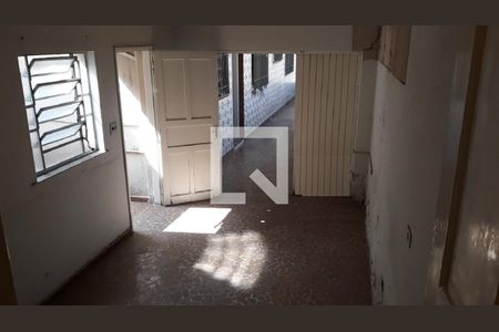 Casa à venda com 3 quartos, 230m² em Água Rasa, São Paulo