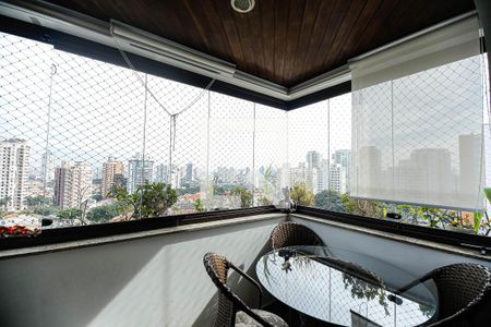 Varanda de apartamento à venda com 4 quartos, 414m² em Jardim Avelino, São Paulo